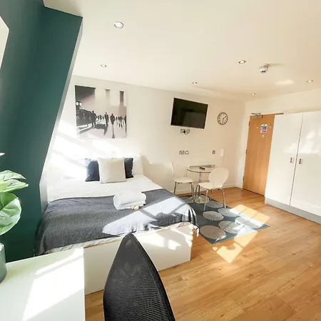 Harford House 24- Hopewell Bristol